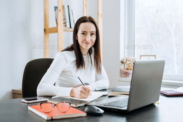 Accountant, auditor prepare and examine financial records. Remote Online Accounting Finance Jobs.