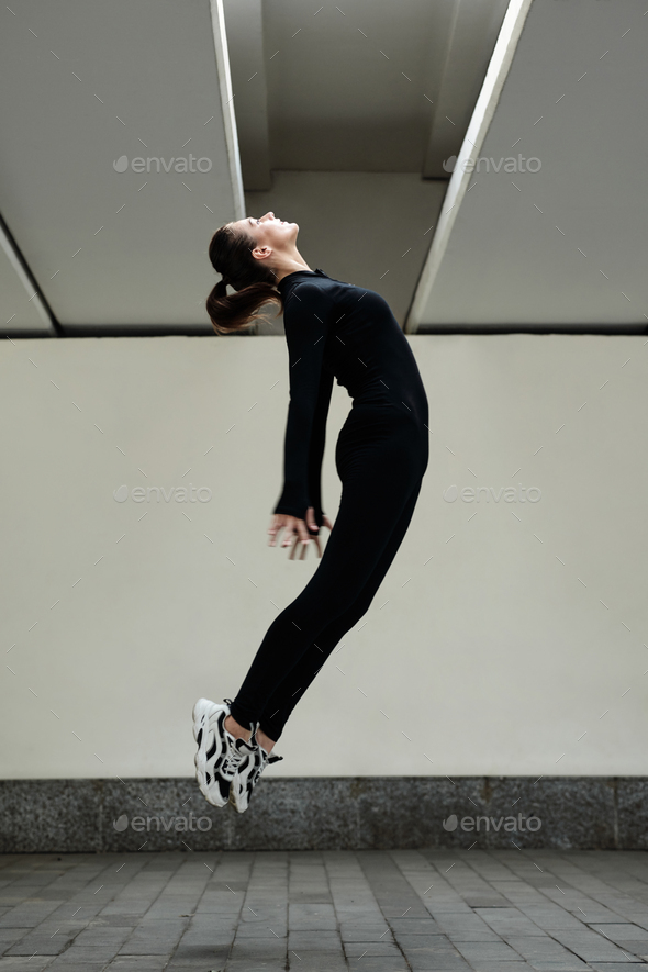 Female dancer doing dance steps