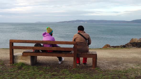 People Look at the Atlantic Ocean alt