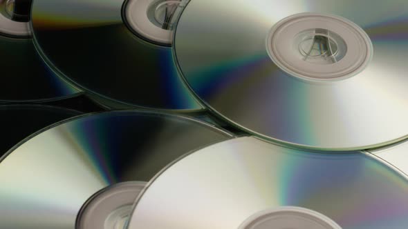 Rotating shot of compact discs - CDs 045 alt