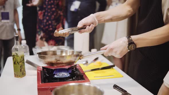 Roasting Marinated Beef in a Frying Pan