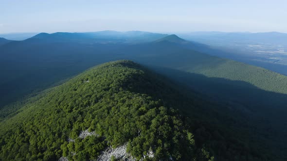 Duncan Knob - Massanutten Range, VA - Summer - Aerial - Forward tracking alt