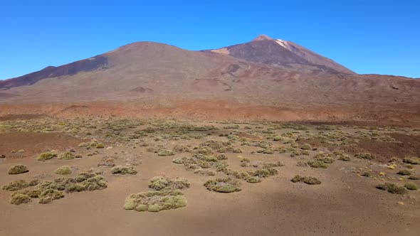 Teide National Park in Tenerife, Spain alt