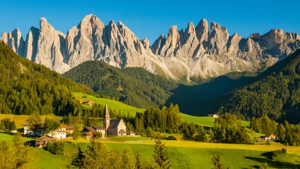 St Magdalena in the Italian Alps, timelapse alt
