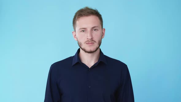 Scared Man Fear Expression Anxiety Afraid Gif Loop alt