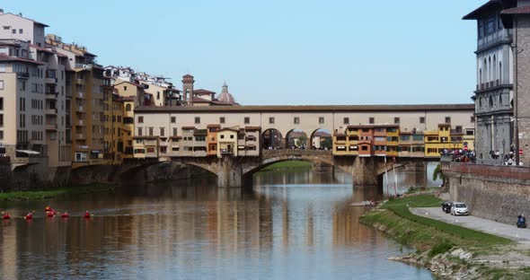 Firenze Arno River And Ponte Vechio