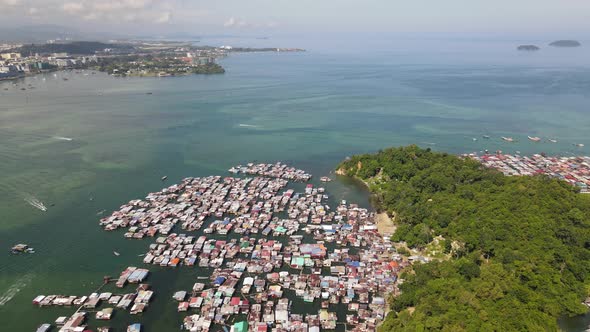 The Gaya Island of Kota Kinabalu Sabah alt