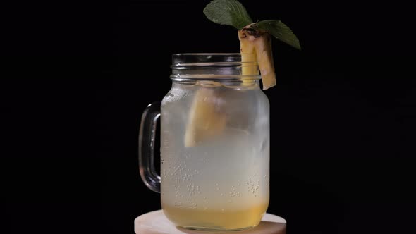 Lemon Alcohol Cocktail