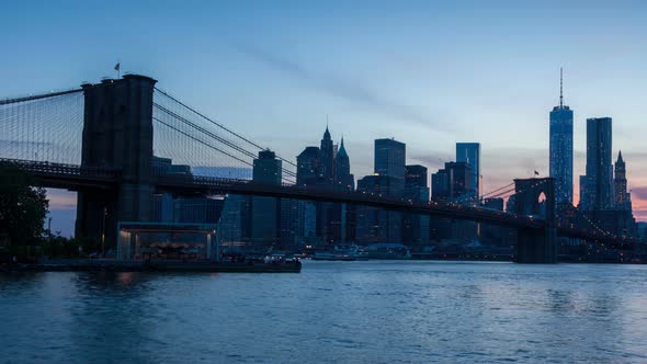 4k Sunrise timelapse of Manhattan skyline in new york - USA