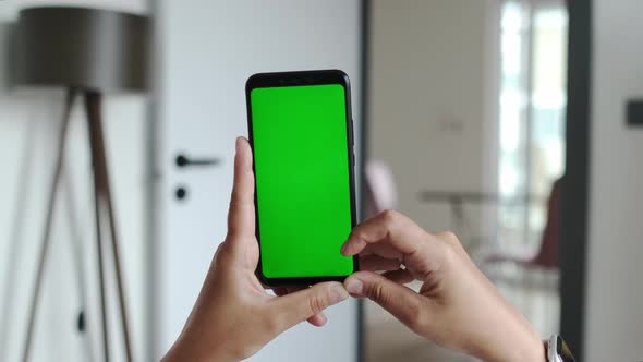 POV of Green Mockup Screen Chroma Key Mochup Screen on Mobile Phone alt