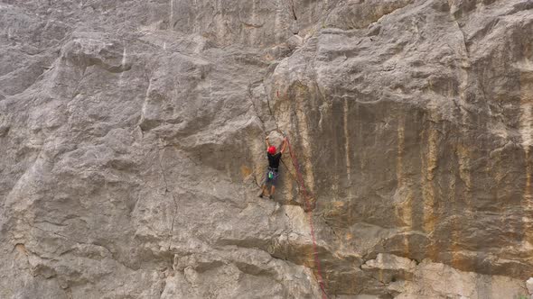 Man Climber Climbing alt
