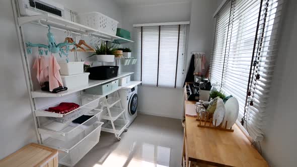 Compact and Stylish Laundry and Pantry Area Decoration alt