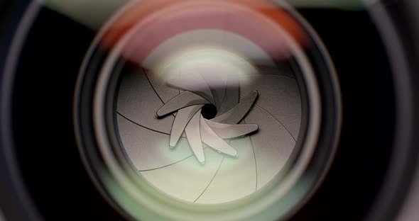 Adjusting aperture of camera lens operation alt