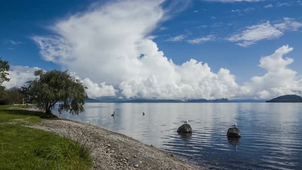 Lake Taupo New Zealand timelapse alt