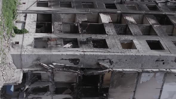 Vertical Video of a Multistorey Building Destroyed During the War in Ukraine alt