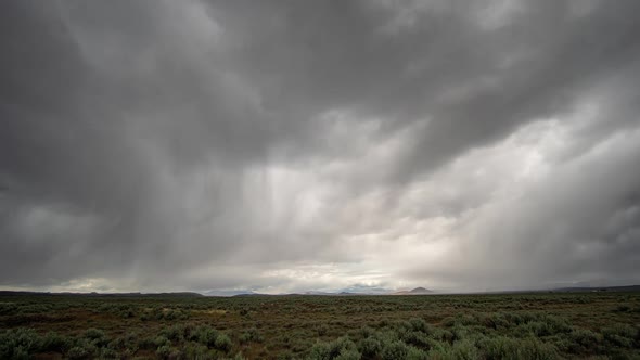 Time lapse of rain storm moving over the desert of Southern Idaho alt