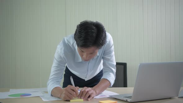 Business concept of 4k Resolution. alt