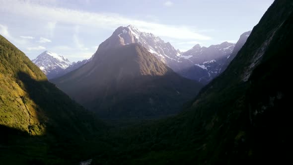 Fjordland in New Zealand alt