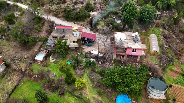 Farming on the banks of the river alt