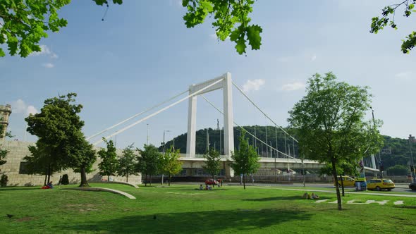 Elisabeth Bridge in Budapest alt