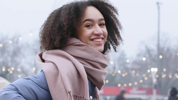 Closeup Young Girl Happy Woman African American Lady with Curly Hair Stylish Hairstyle Stands in alt