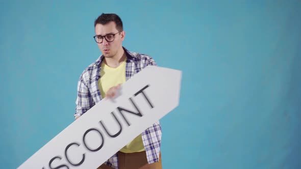 Funny Man with in Glasses with a Sign Discount alt