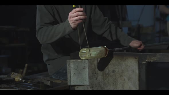 Glass blowing 010 alt