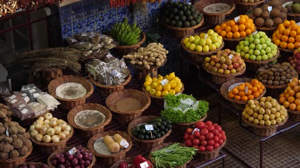 Funchal Farmers' Market - Fruits and vegetables (Madeira, Portugal) alt