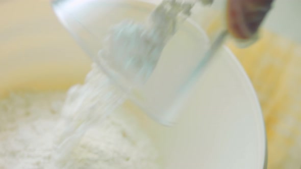 Weighing Flour on a Scale alt