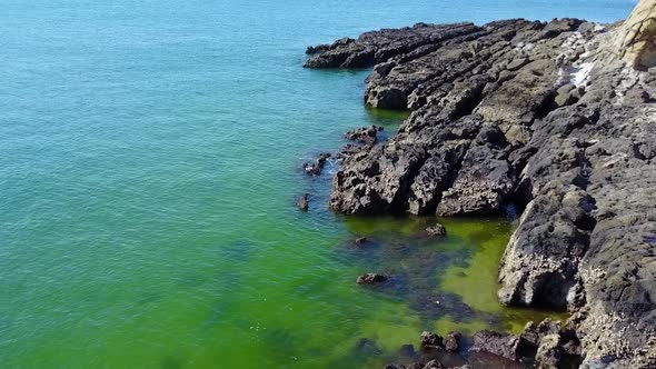 Hormuz Island - The multicoloured rainbow island of Iran - A geological wonderland of insane rock fo alt