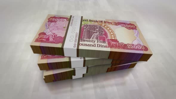 Iraq Dinar money banknote pile packs alt