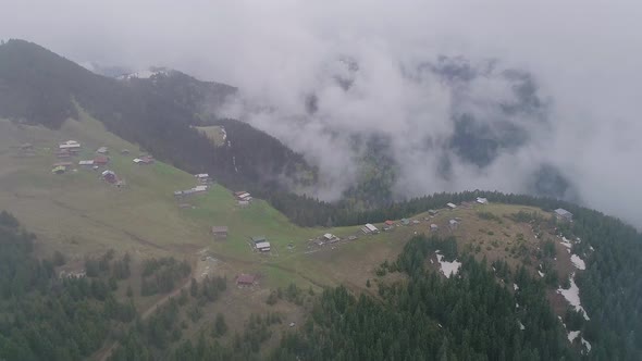Plateau and fog Cloud
