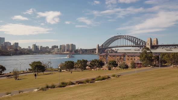 Park with Sydney Harbour view, Harbour Bridge and beautiful grass in Sydney Australia alt