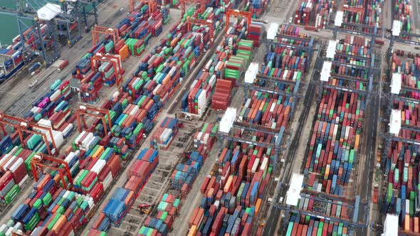 Cargo Container Port in Hong Kong alt