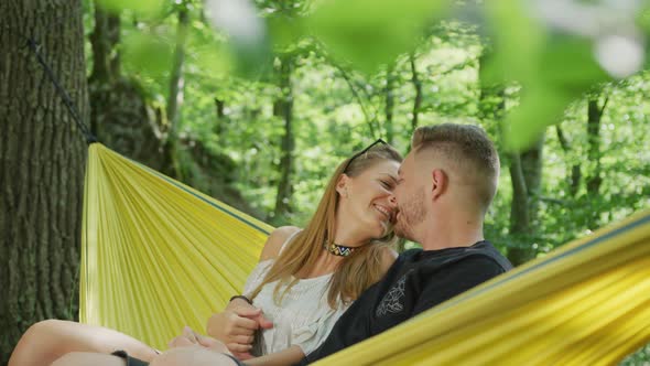 Young couple kissing alt