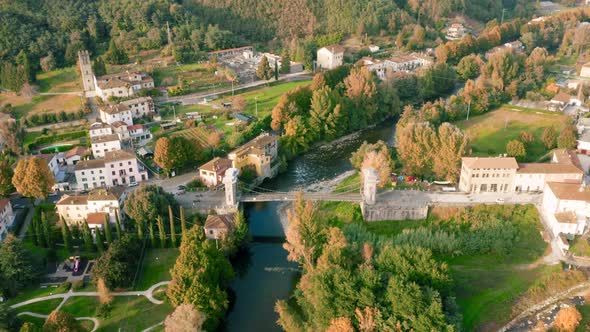 Chains Bridge, Bagni di Lucca, Tuscany. alt
