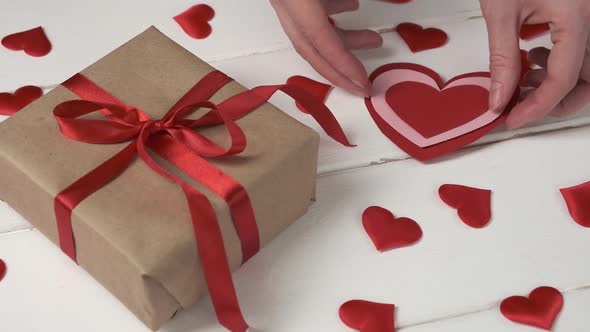 Packaging Valentine's Day Presents
