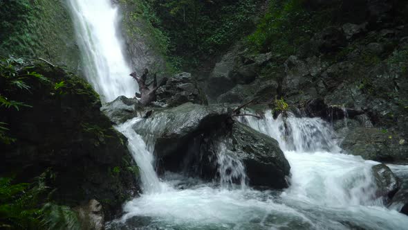 Beautiful Tropical Waterfall Philippines Luzon alt