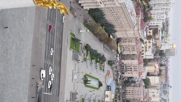 Vertical Video Kyiv Ukraine Independence Square Maidan alt