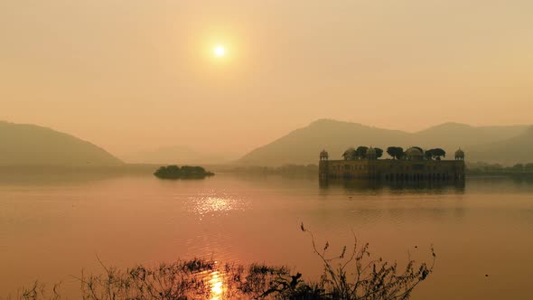 Jal Mahal Meaning Water Palace Is a Palace in the Middle of the Man Sagar Lake alt