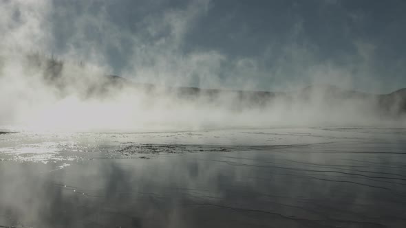 Midway Geyser Basin at Yellowstone National Park alt