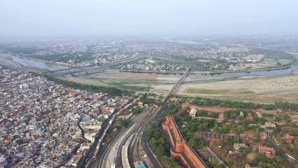 Aerial Wide View of Taj Mahal And Red Fort in Agra, India alt