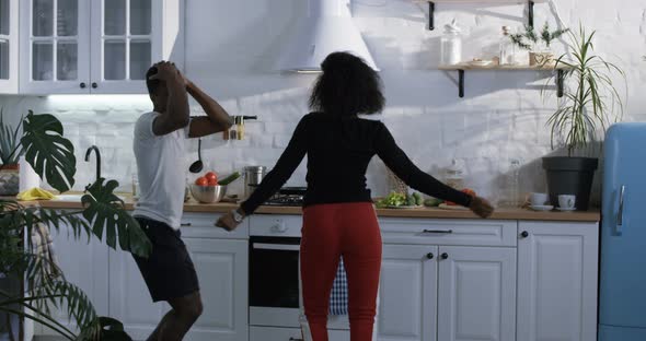 Couple Dancing in the Kitchen alt