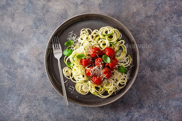 Spiral Zucchini Zoodles Noodles in Spiralizer Stock Photo - Image