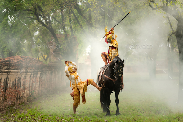 Khon, Is a classical Thai dance in a mask. In Ramayana literature.