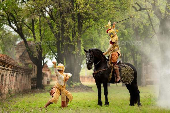 Khon, Is a classical Thai dance in a mask. In Ramayana literature.