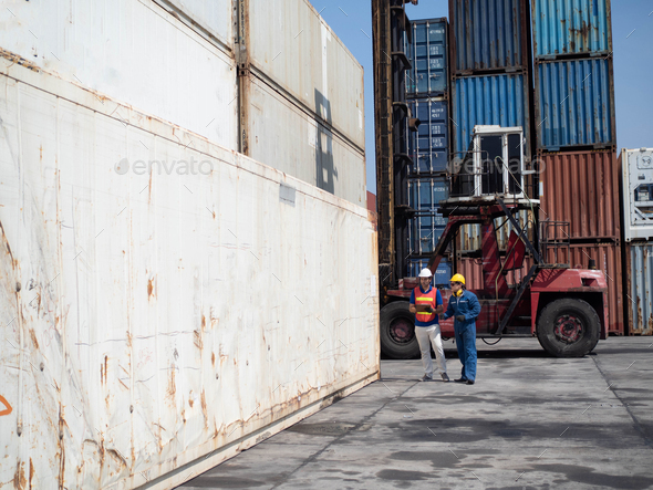 Container Freight Station Businessmen ceo manager Customs Broker talk report invoice Bill of Lading  - Stock Photo - Images