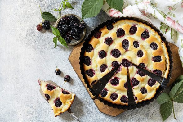 Homemade blackberry pie. Vegan gluten-free pastry. Sweet pie with blackberry.
