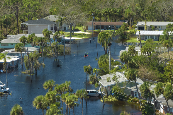 Surrounded By Hurricane Ian Rainfall Flood Waters Homes In Florida 