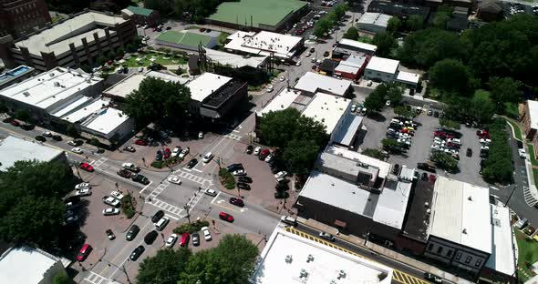 Aerial video of downtown Carrollton, GA. alt